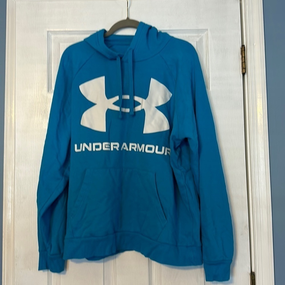 Under Armour mens hoodie; size xl
